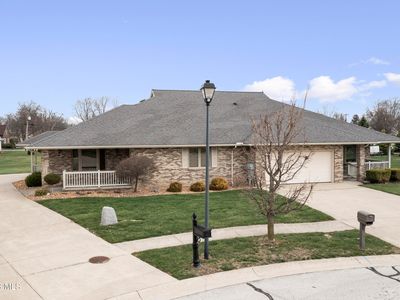 1706 Daniel Dr
