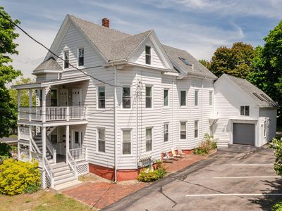 32 Clemons Street