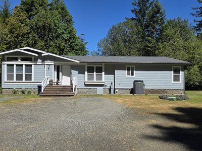 30245 Hummingbird Hill Rd