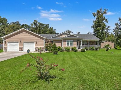 320 Harry Ln