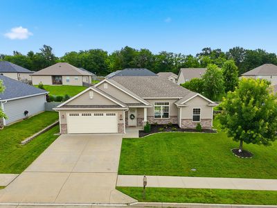 605 Armitage Dr