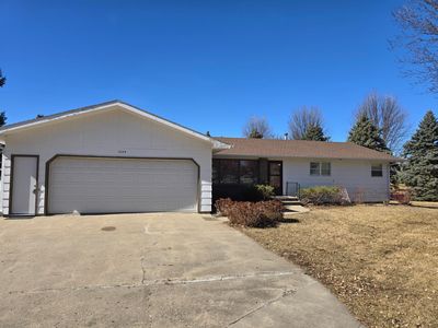 Property at 1025 W Fairview Dr, Luverne, MN
