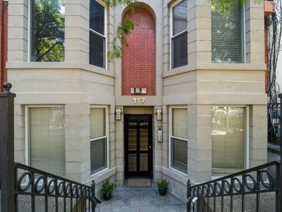 117 Bloomfield St APT 3A