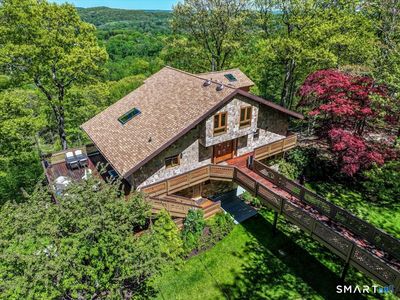 10 Hillcrest Court