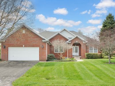 2445 Forest Dr