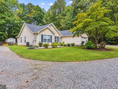 2205 Maris Way