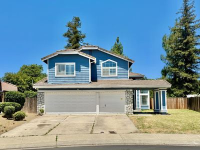 803 Carrie St