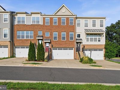 43350 Wayfarer Sq