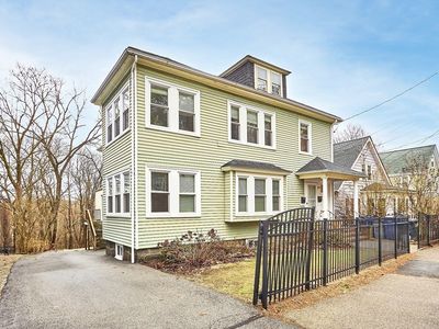 170 Walter St