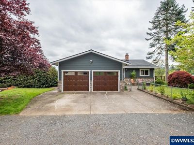 1375 Fern Ln