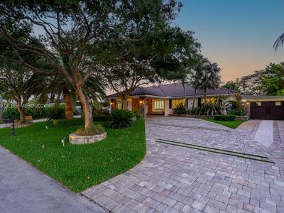 10570 SW 56th Ter