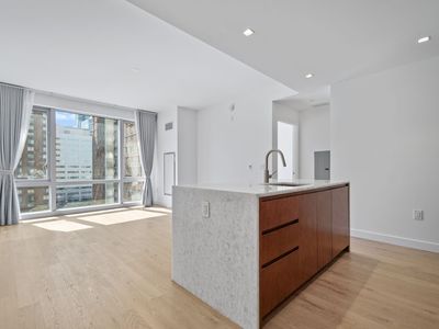 75 Park Ln S Unit 811