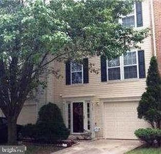 2585 Sylvan Moor Ln
