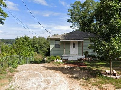 377 Arrowhead Dr
