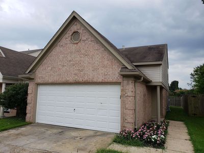 7959 Marsha Woods Dr