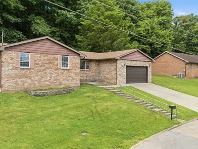 404 W Wildwood Dr