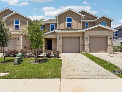 655 Meadows Edge Pl
