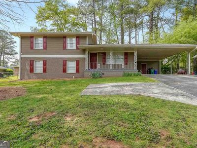 2757 Cavalier Dr
