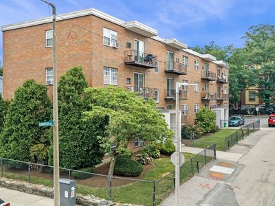 4 Robinwood Ave APT 6