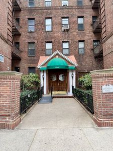 3540 82nd St APT 6C