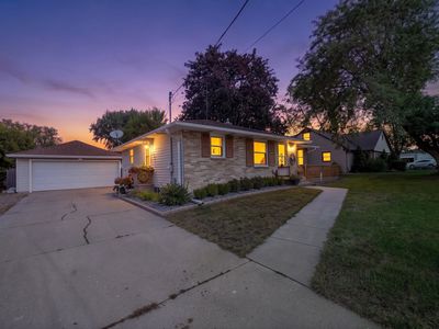 2310 N Idlewild Ct