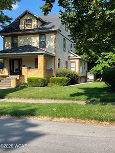 406 N Main St