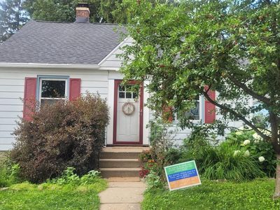 2625 E Lawn Ct