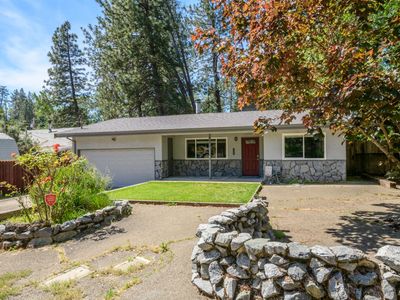 2873 Anderson Way