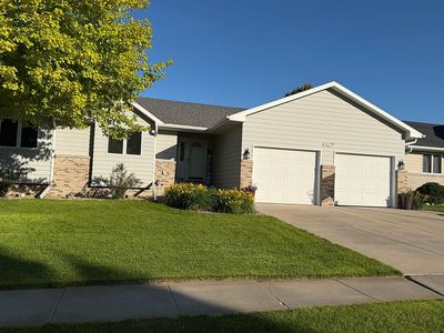 4407 Loveland Dr