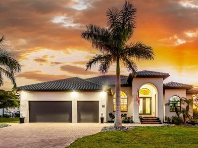 3673 Bal Harbor Blvd