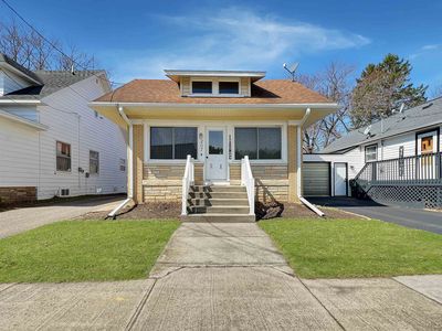 207 West St