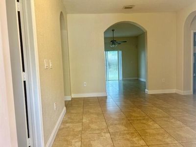 707 SE 14TH Avenue