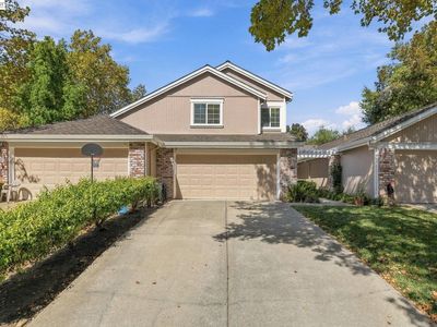 1125 Shady Creek Pl