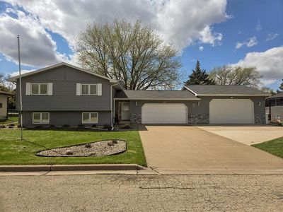 1470 Country Club Court