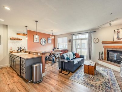 844 Blue River Parkway UNIT B3