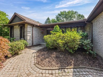 53 Random Knolls Dr