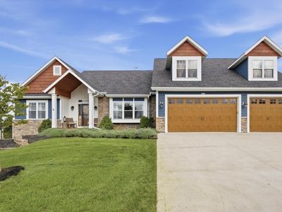 3318 Heartlake CIRCLE