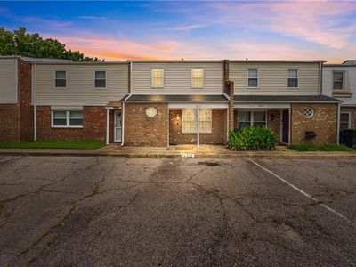 3212 Chesterton Ct