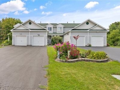 8235 Boatwatch Dr