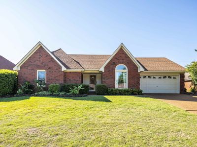 8275 River Creek Cv