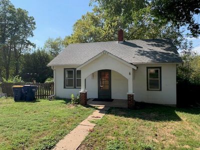 Property at 1203 Acorn St, Eudora, KS
