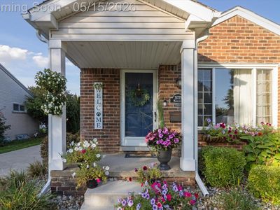 Property at 31775 Marblehead Rd, Farmington, MI