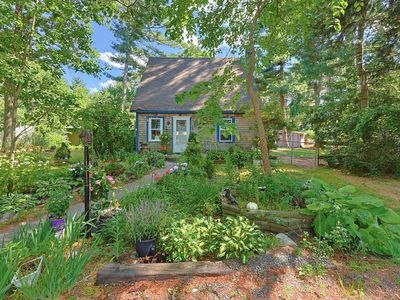 Property at 19 King St, Norfolk, MA