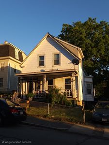 32 Shelby St