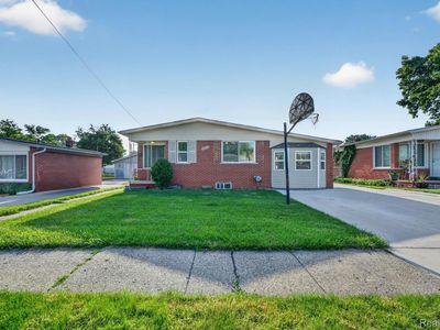 Property at 30534 Hennigan St, Roseville, MI