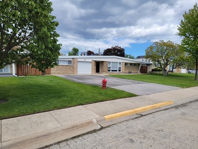 Property at 7830 W Carmen Ave, Norridge, IL