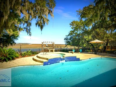 226 Billy Harris Point