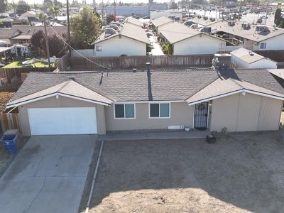 2612 Van Buren Pl