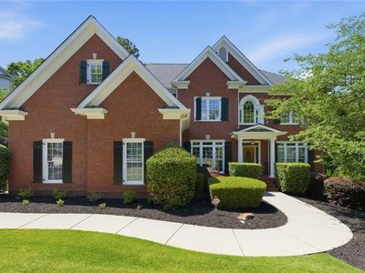 348 Aviemore Ln