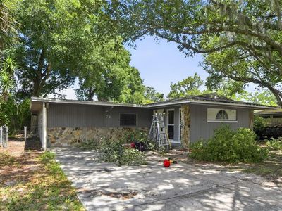 71 Bombay Ave
